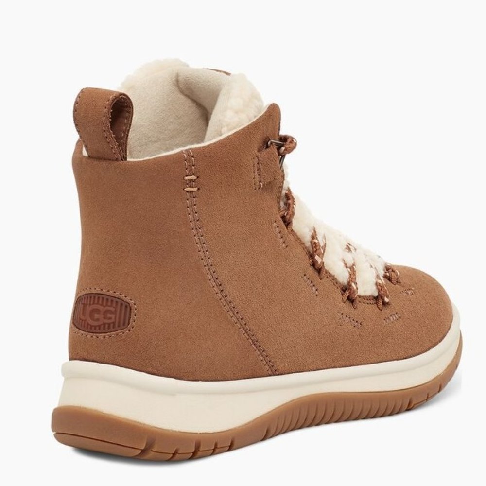 🎁  UGG Lakesider Heritage Mid Sneaker Boot - Picture 3 of 6